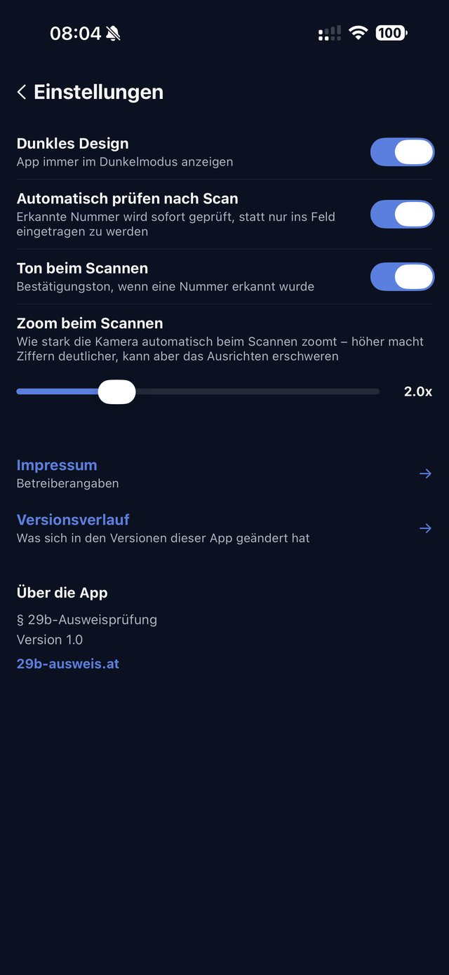 Einstellungen der App: Dunkles Design, automatische Prüfung, Ton beim Scannen, Zoom